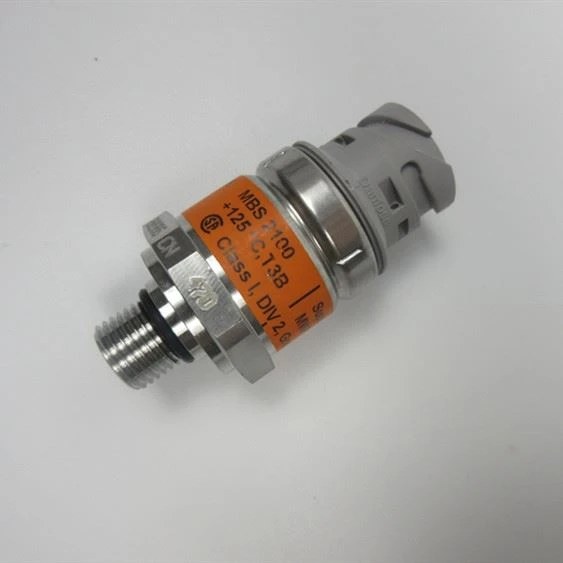 Small high-speed diesel engine